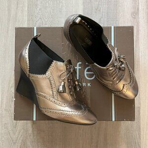 Rafe Pewter Oxford Wedge with Tassels